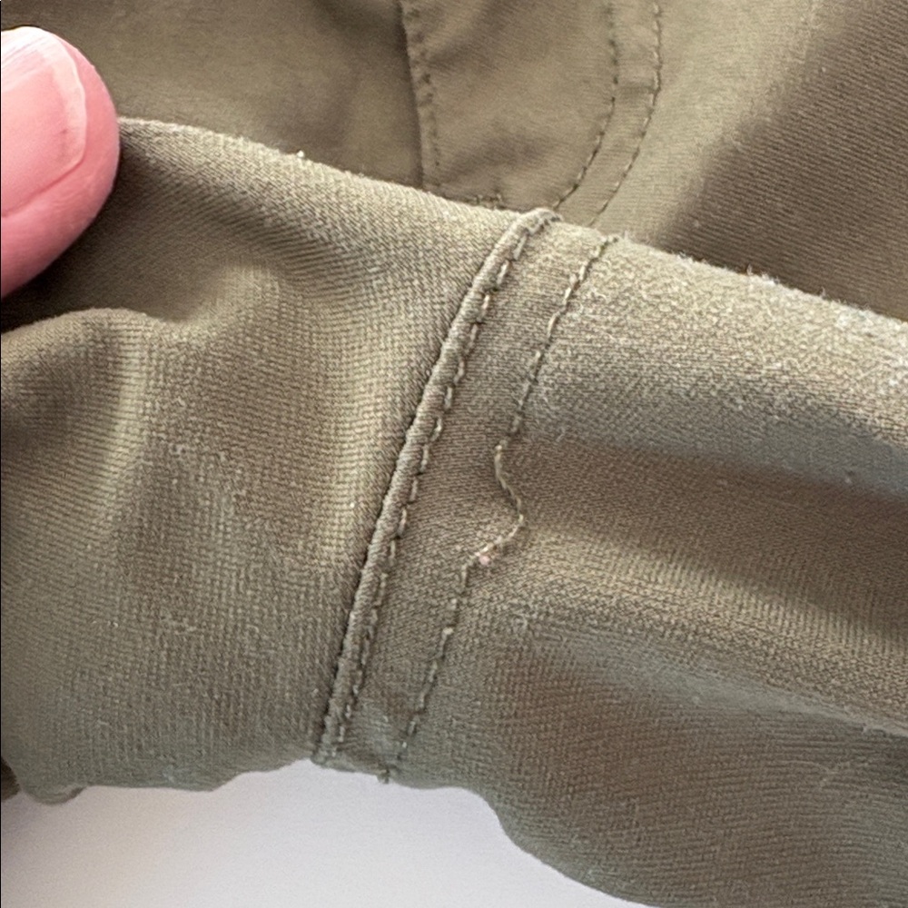 Prana Meme Cargo Pants in Olive Green Hiking Walking Outdoor Casual Size 8 - Picture 13 of 14